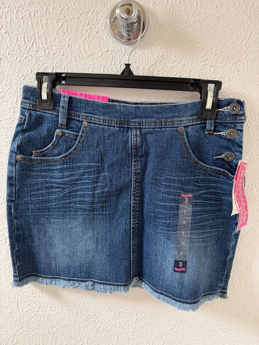 🆕️Skechers Vintage Blue Denim Mini Skirt